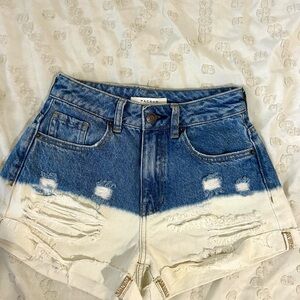 PacSun Blue and White Women's Denim Mom Short